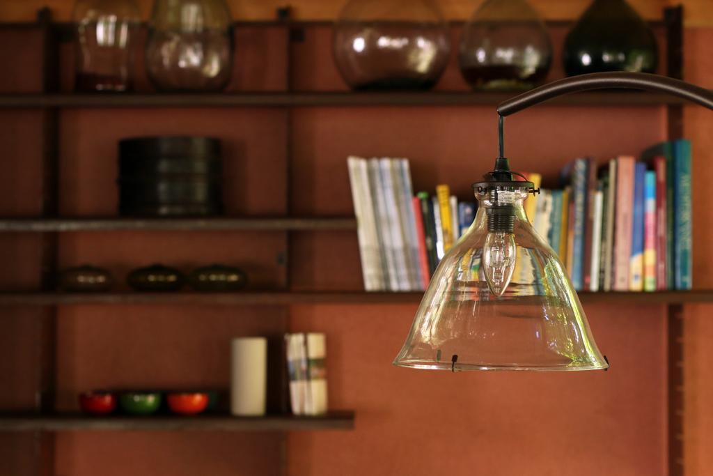ベス・シュル・イソル Les Pierres Sauvages Bed & Breakfast エクステリア 写真